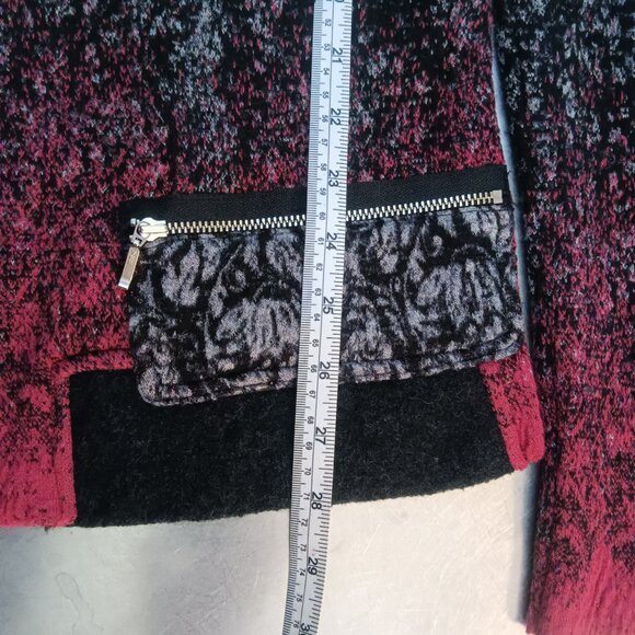 Aldo Martins Floral Knit Wool Blend Blazer with Zipper Sleeves and Pockets - Picture 6 of 8